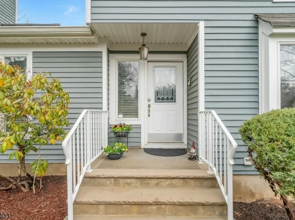 7 Meadow View Lane Ondo, Berkeley Heights Twp., NJ 07922