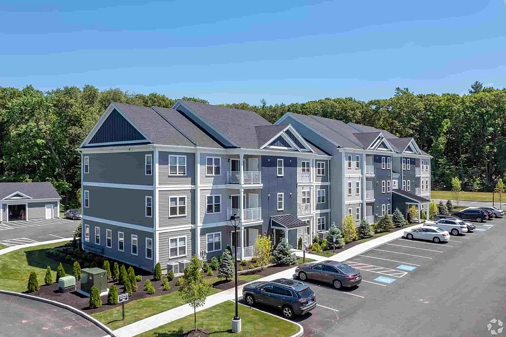 The Brookside Apartments — Photo 3