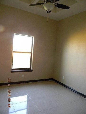 1st image of 557 Greystone Dr