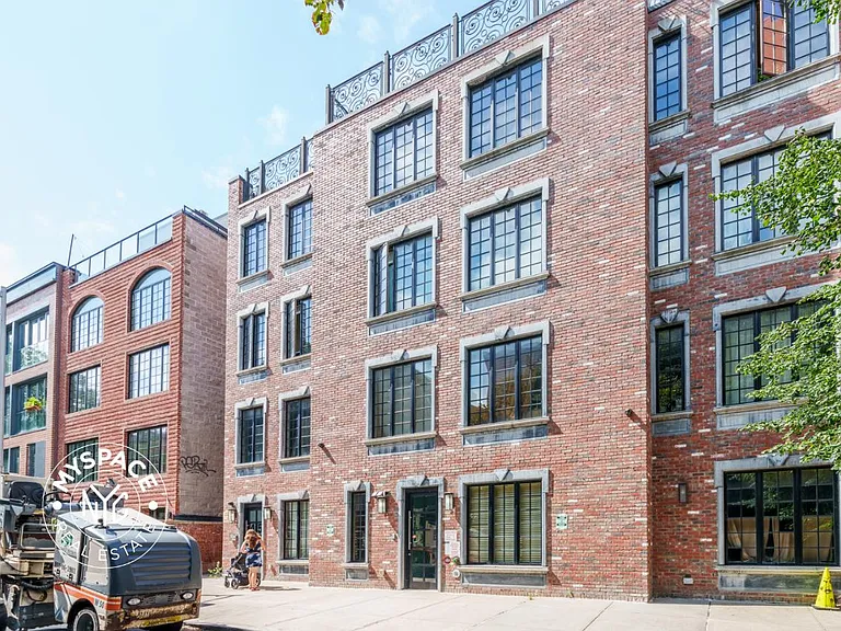 45 Newell St #2B — Photo 14