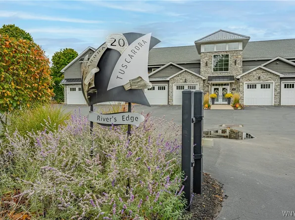 20 Tuscarora St #10, Lewiston, NY 14092