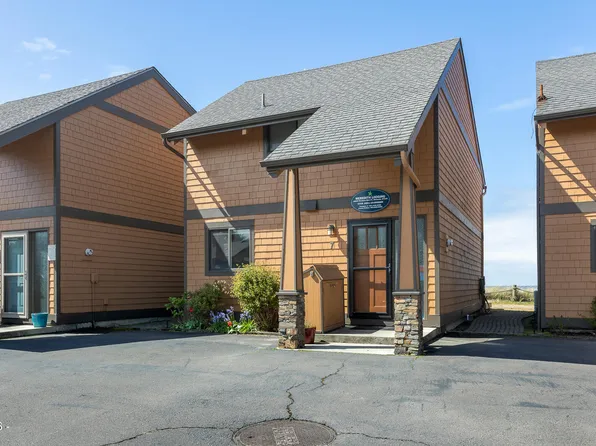 48060 Breakers Blvd #7, Neskowin, OR 97149