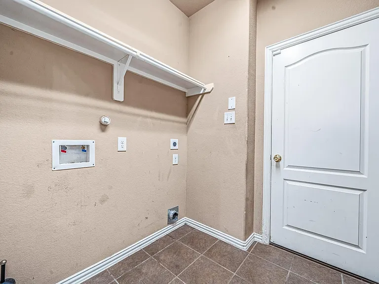 2403 Summers Glen Ct — Photo 26