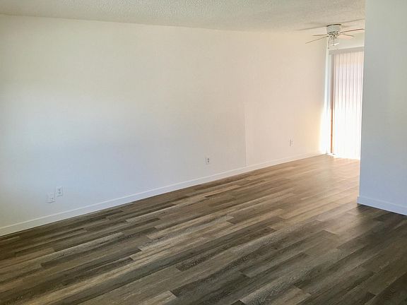 2nd image of 24 Ponce De Leon Ave