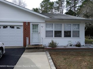 394B Fairway Ln, Whiting, NJ 08759