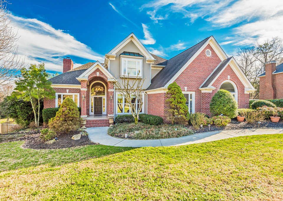 1st image of 5304 Windingbrooke Ln