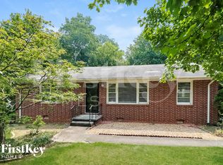 102 Larose Cir SE, Marietta, GA 30060