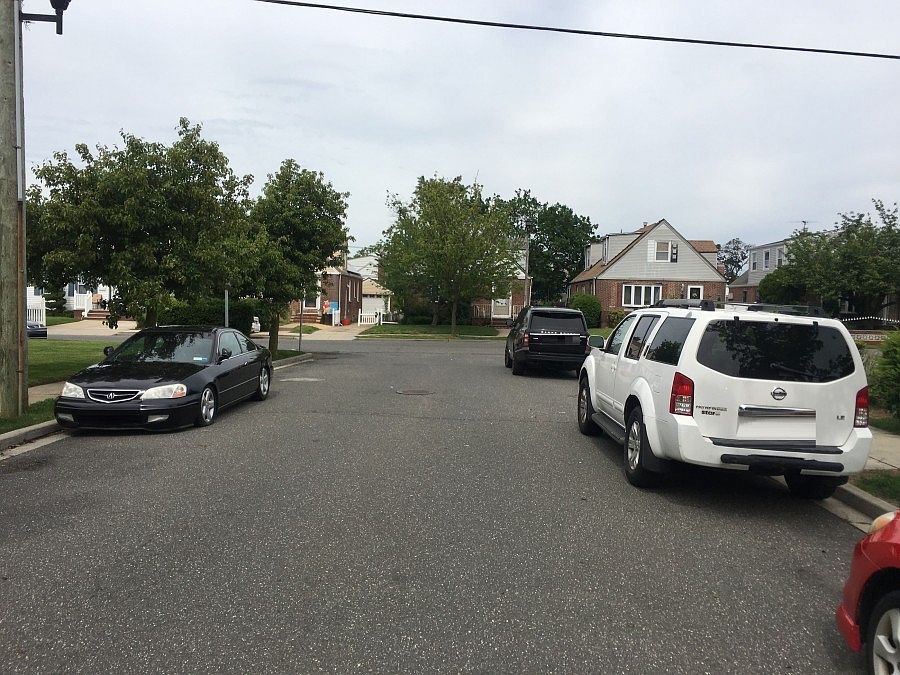 2nd image of 5 Pine St
