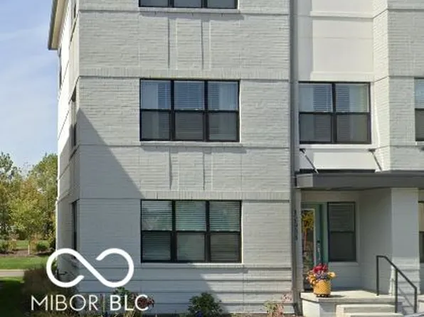 12984 Moultrie St, Carmel, IN 46032