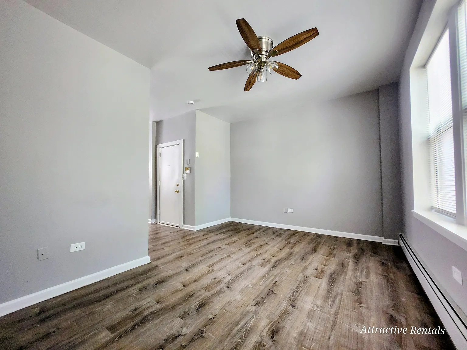 62 N Parkside Ave — Photo 2
