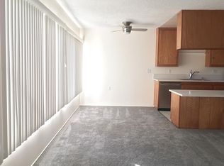 134 7th St APT 5, Seal Beach, CA 90740