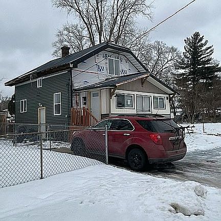 2nd image of 1705 New York Ave