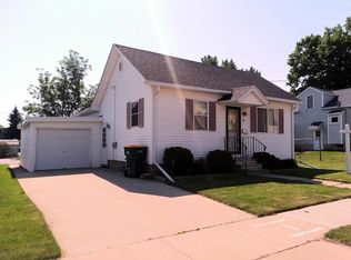 11 Beaver Dam St, Waupun, WI 53963