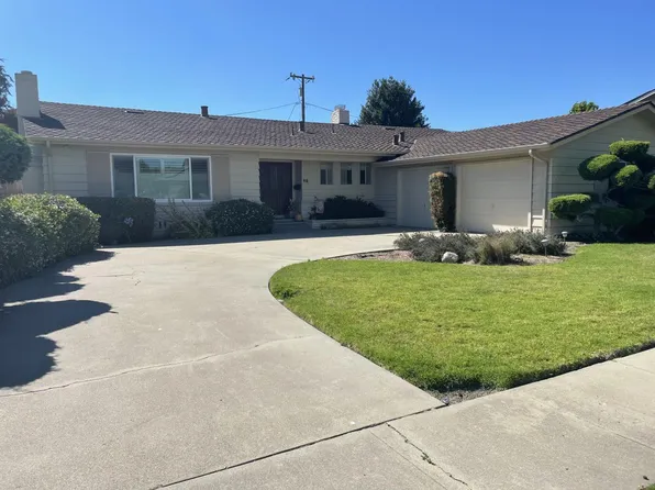 46 Paraiso Ct, Salinas, CA 93901