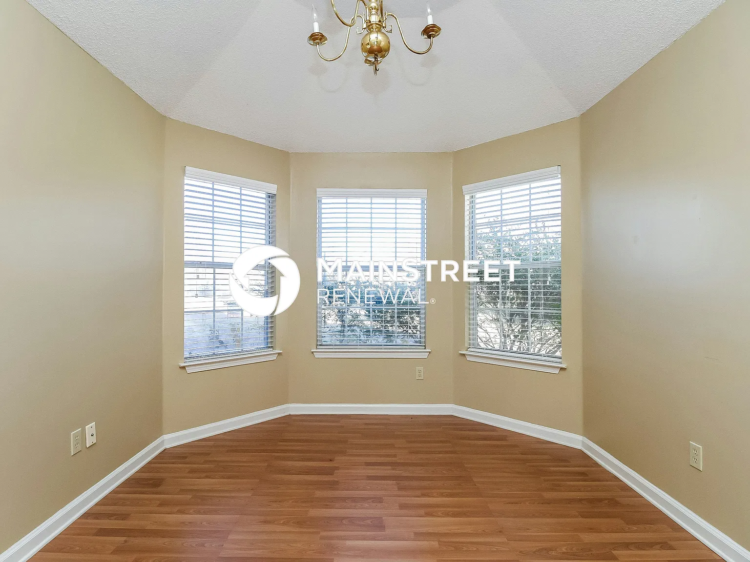 4611 Chadwell Cove — Photo 4