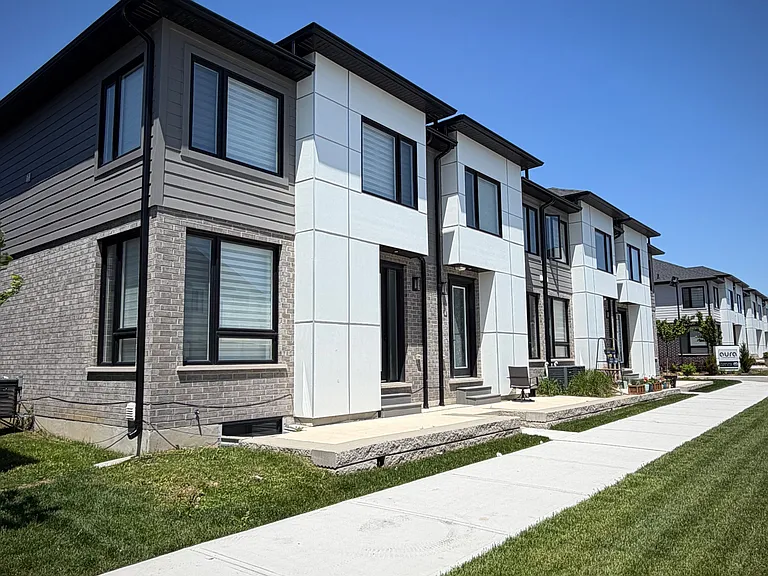 175 Doan Dr #111 — Photo 29