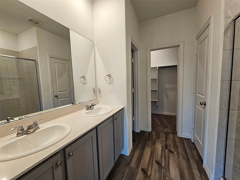 1216 Smoketree Ln — Photo 10