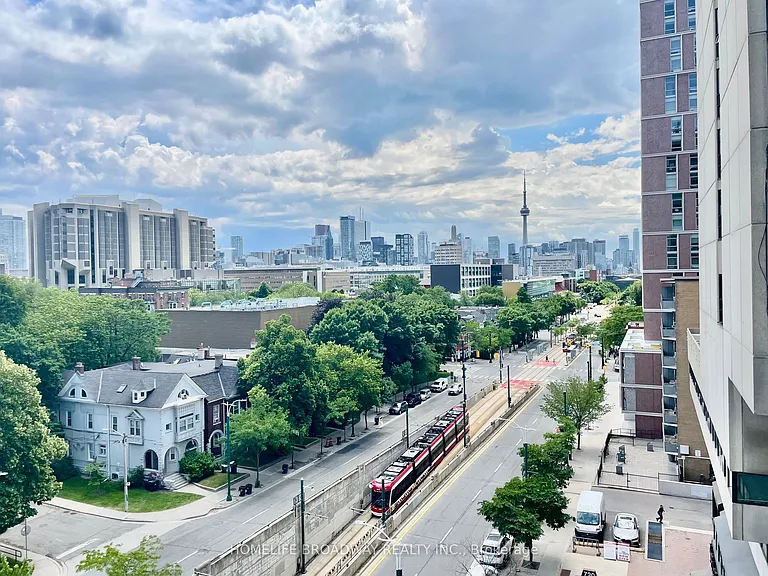 736 Spadina Ave #715 — Photo 9