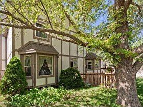4th image of 2471 E Cheshire Dr