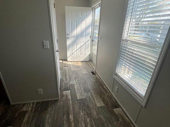 3rd image of 1211 NW 57th St