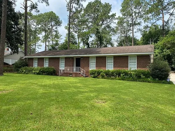 215 Wheeler Ave N, Douglas, GA 31533