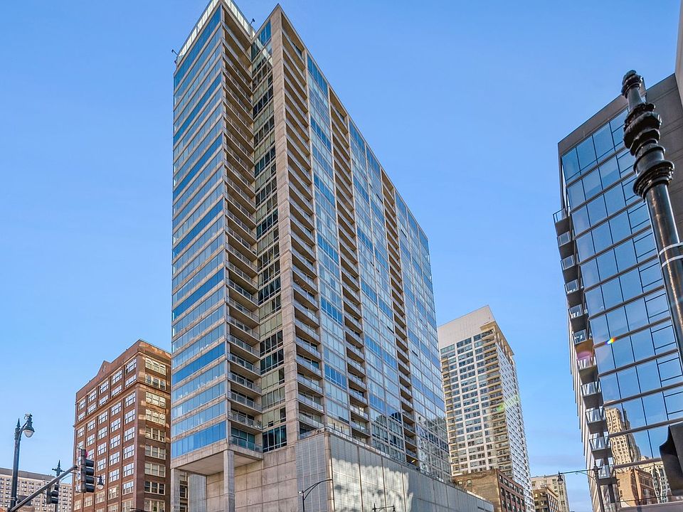 1st image of 611 S Wells St #2701