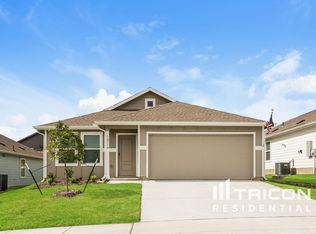 10716 Cowhide Ln, Fort Worth, TX 76108