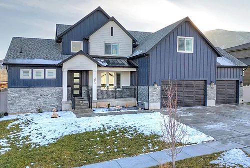 423 W Red Wolf Dr Photo 1