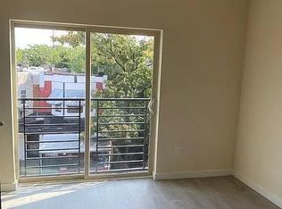 1050 S Paxon St #1, Philadelphia, PA 19143