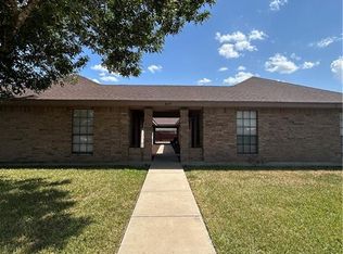 809 Los Tesoros Dr, Pharr, TX 78577