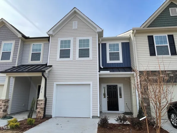 272 Whitley Ridge Dr, Clayton, NC 27527