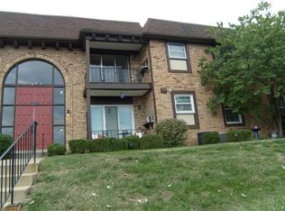 11872 Cresta Verde Dr APT H, Saint Louis, MO