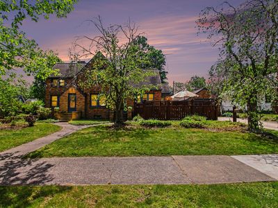 334 Van Buren St, South Haven, MI, 49090