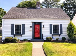 223 Vine St, Pawtucket, RI 02861