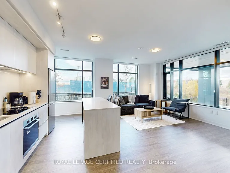 2495 Eglinton Ave W #205 — Photo 11