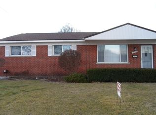 29359 Palomino Dr, Warren, MI