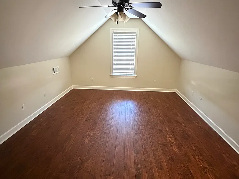 3133 Sistine Chapel Cir — Photo 14