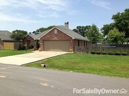 5th image of 335 Herlil Cir