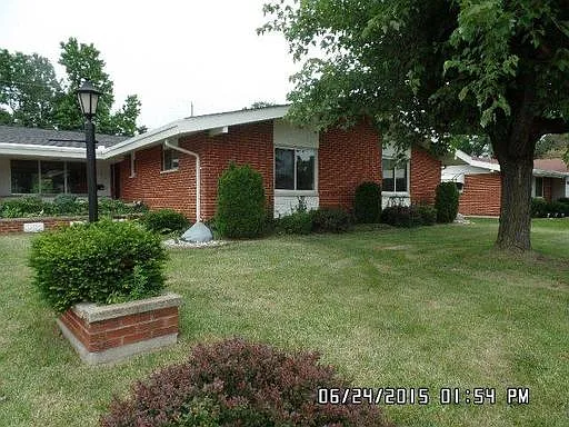 613 Chandler Dr photo 1
