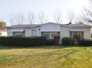 616 14th St #86, Three Rivers, MI 49093