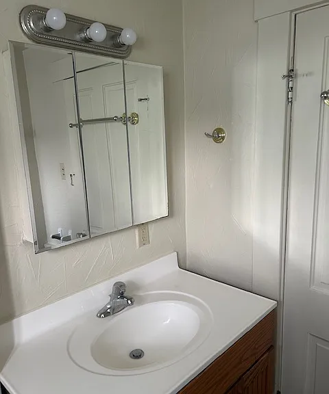 305 South St — Photo 13