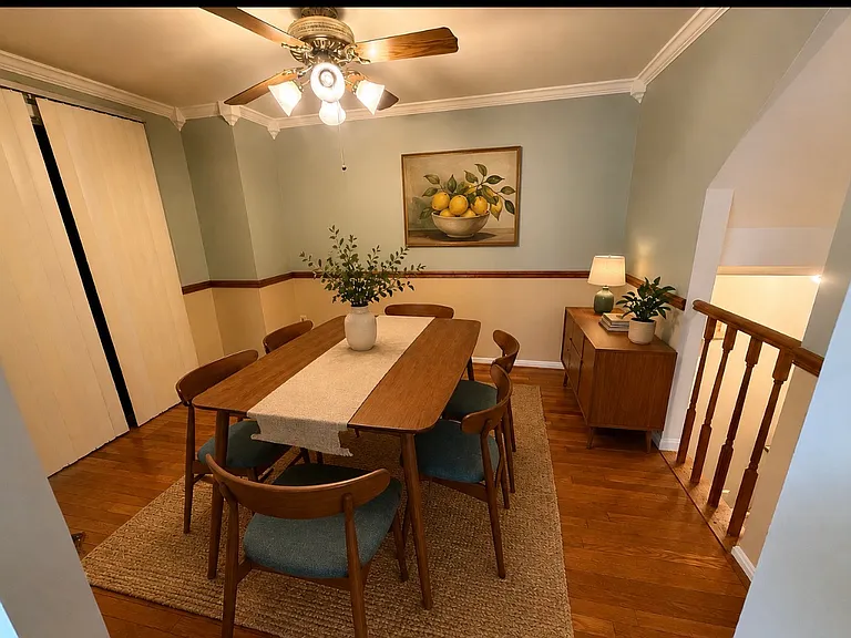6551 Rundale Ct — Photo 3