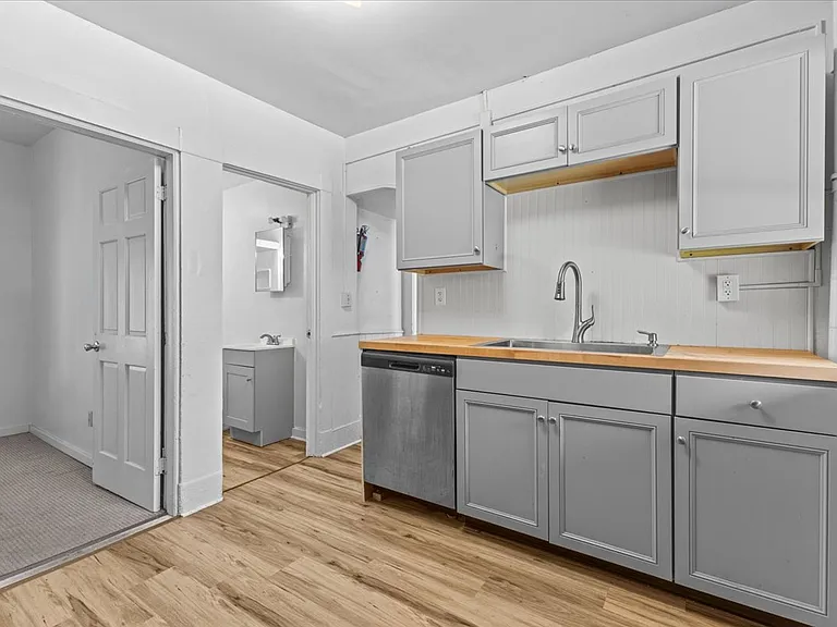 21 Hyde St #1 — Photo 16
