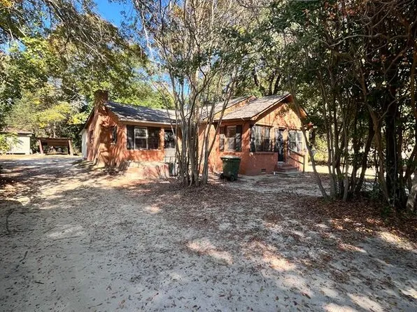 19 W Patricia Dr, Sumter, SC 29150