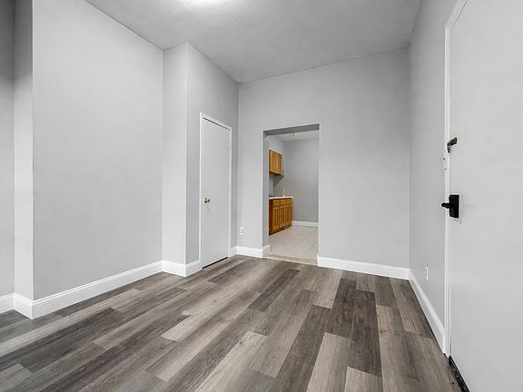 4th image of 227 Thomas S Boyland St #2