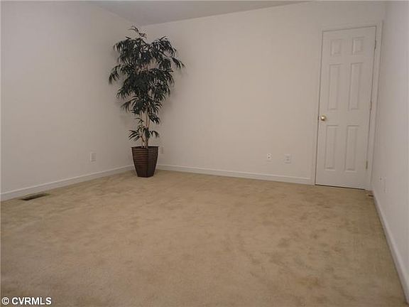 4th image of 9534 Fawn Park Ln