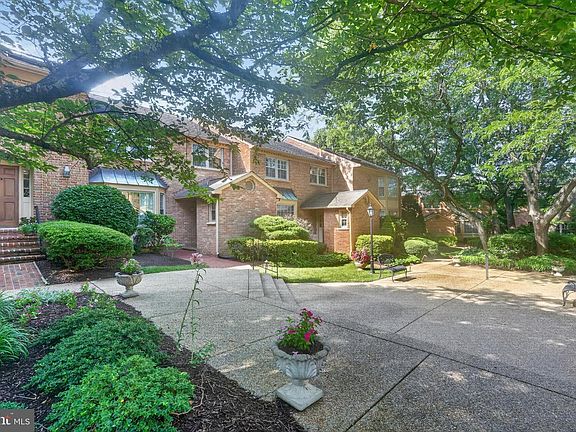 4th image of 7328 Aynsley Ln