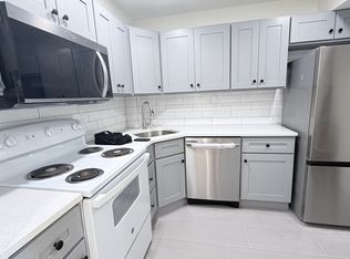 500 Washington St APT 207, Quincy, MA 02169