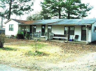 1007 N 5th St, Morrilton, AR 72110