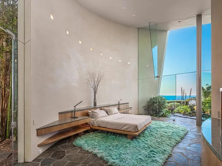 724 Muirlands Vista Way — Photo 10